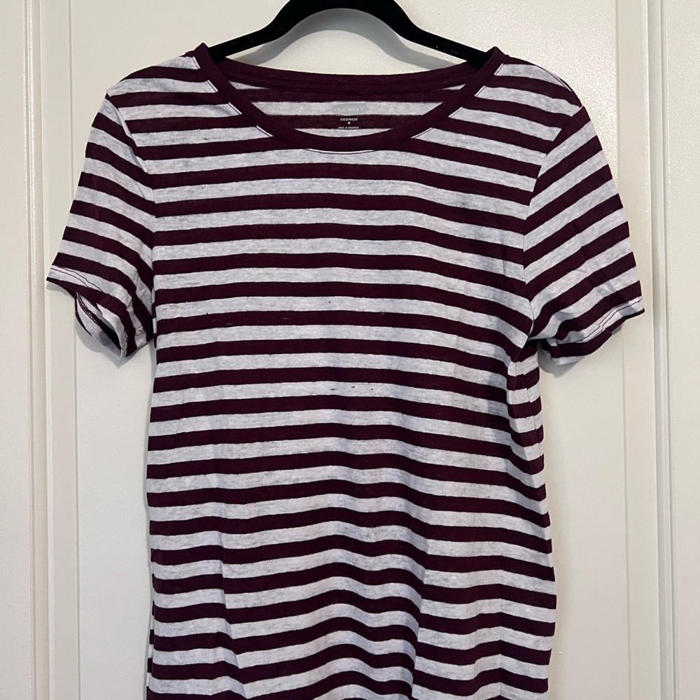 Old Navy Burgundy and White Striped Short Sleeve Tee